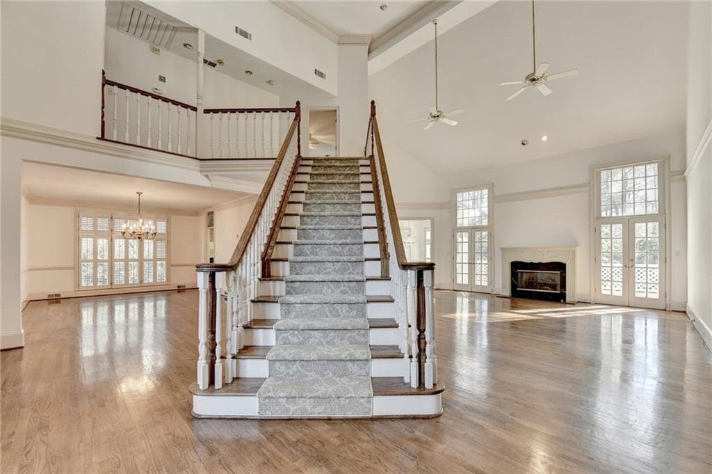 5 bedroom, 6 bathroom, 6,200 sq ft single family residence under contract at 3021 Shinnecock Hills Drive, Johns Creek, GA 30097 — photo 6