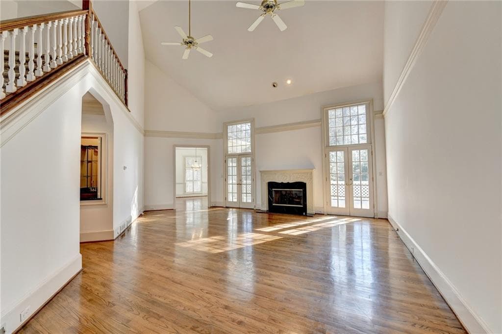 5 bedroom, 6 bathroom, 6,200 sq ft single family residence under contract at 3021 Shinnecock Hills Drive, Johns Creek, GA 30097 — photo 7