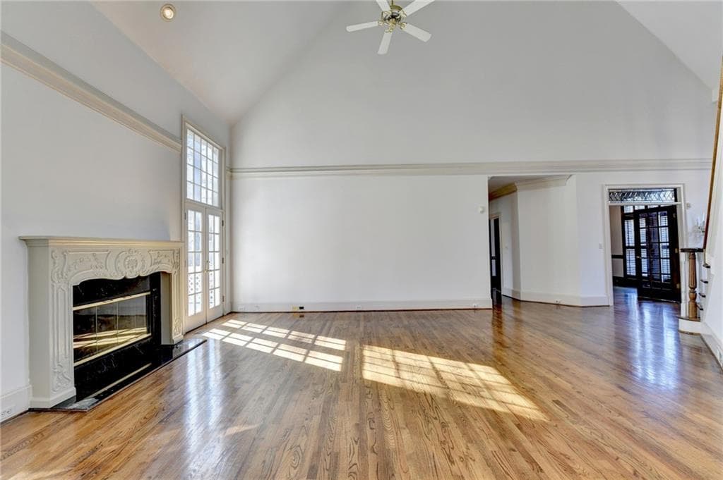5 bedroom, 6 bathroom, 6,200 sq ft single family residence under contract at 3021 Shinnecock Hills Drive, Johns Creek, GA 30097 — photo 10