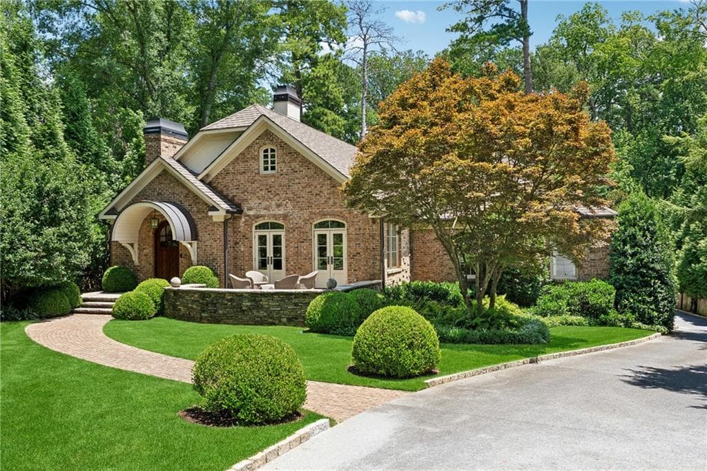4279 E Brookhaven Drive, Atlanta, GA 30319 — most recent listing photo