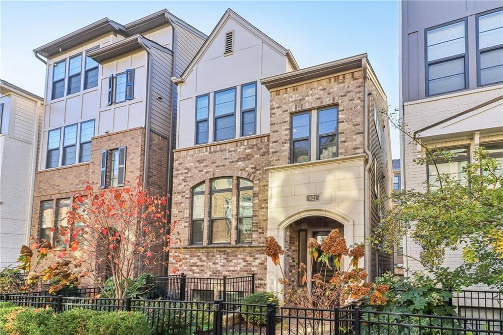 621 Broadview Terrace, Atlanta, GA 30324 — most recent listing photo