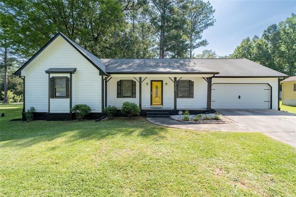10100 Clearview Dr NW, Covington, GA 30014 — most recent listing photo