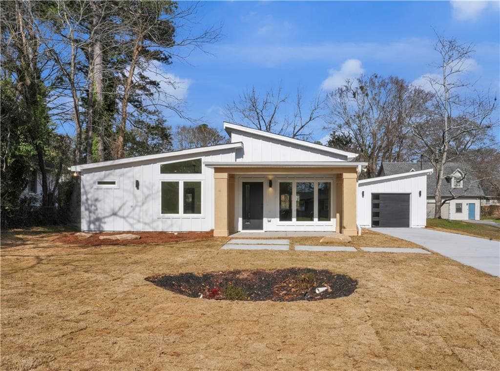 3 bedroom, 3 bathroom, 1,478 sq ft single family residence sold at 2832 Mitchell Place, Decatur, GA 30032