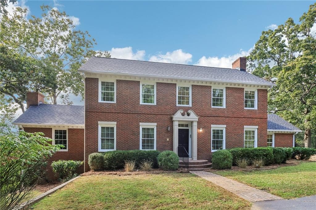 4 bedroom, 4 bathroom, 3,677 sq ft single family residence for sale at 1441 Beaumont Drive, Kennesaw, GA 30152 — photo 2