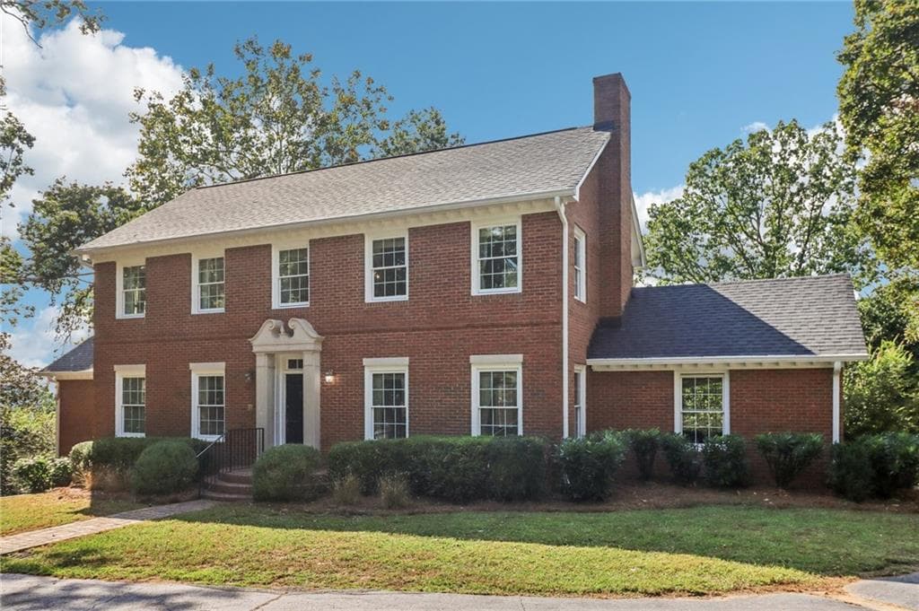 4 bedroom, 4 bathroom, 3,677 sq ft single family residence for sale at 1441 Beaumont Drive, Kennesaw, GA 30152 — photo 6