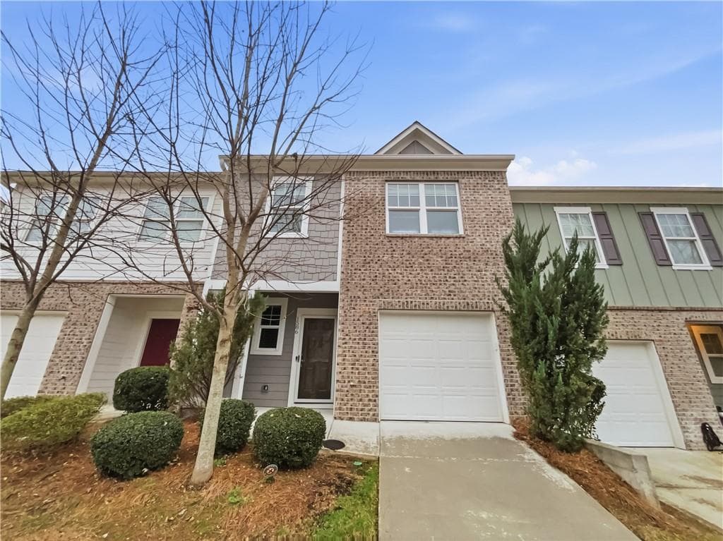 1586 Larkspur Trail, Conyers, GA 30012 — most recent listing photo