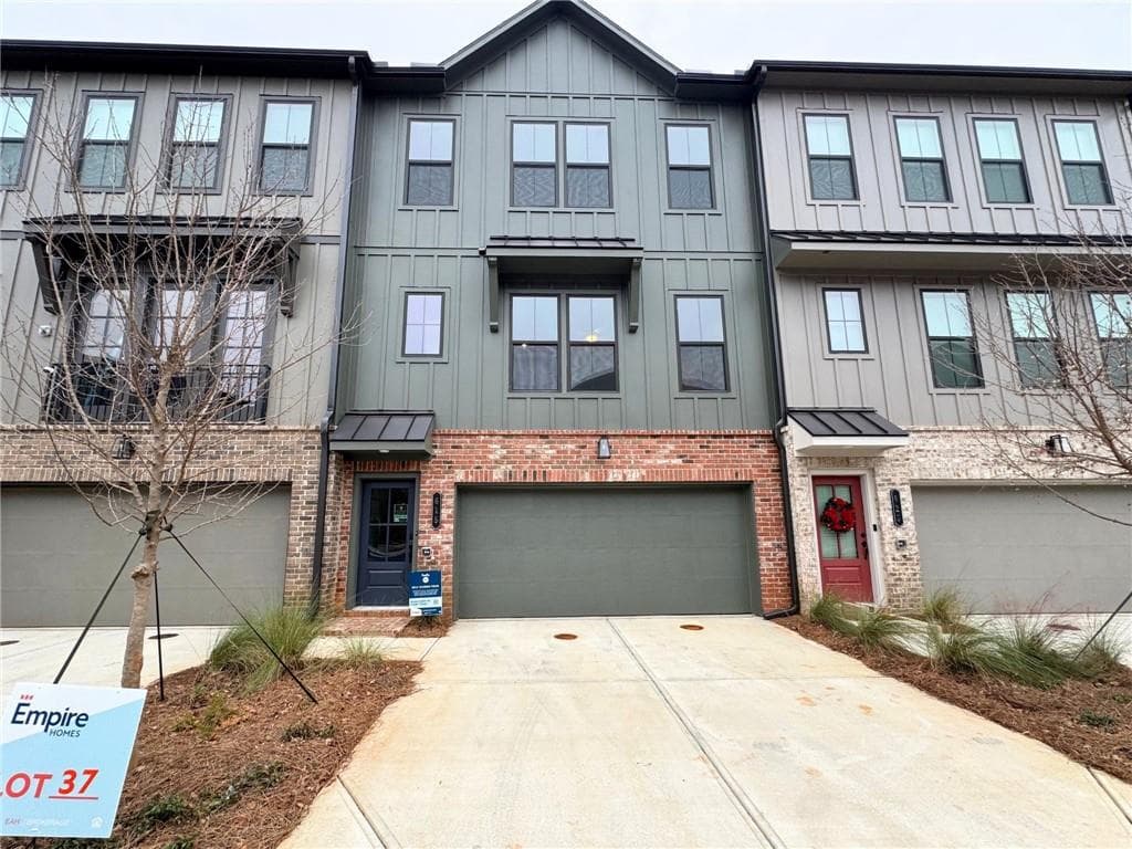 615 Firefly Circle 37, Alpharetta, GA 30009 — most recent listing photo