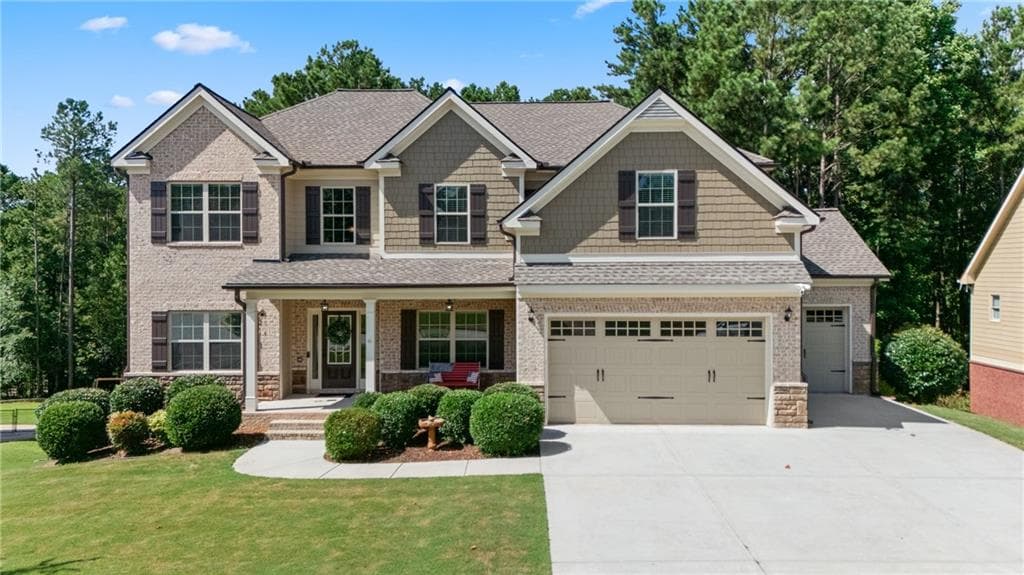 1050 Silver Thorne Drive, Loganville, GA 30052 — most recent listing photo