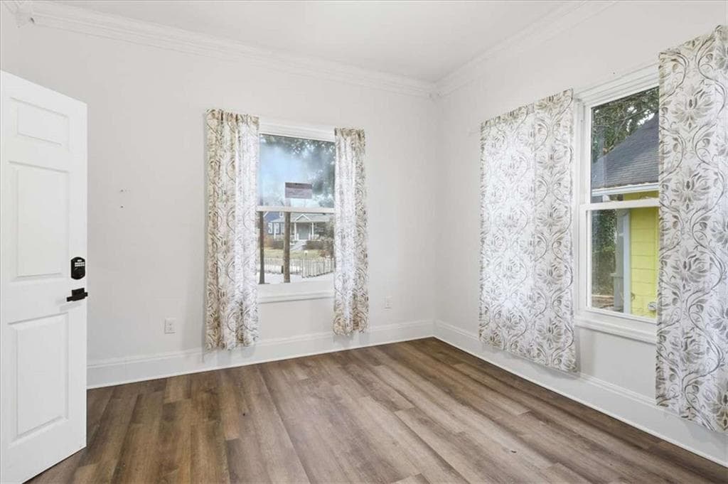 5 bedroom, 3 bathroom, 1,244 sq ft single family residence under contract at 1129 Arlington Avenue, Atlanta, GA 30310 — photo 8