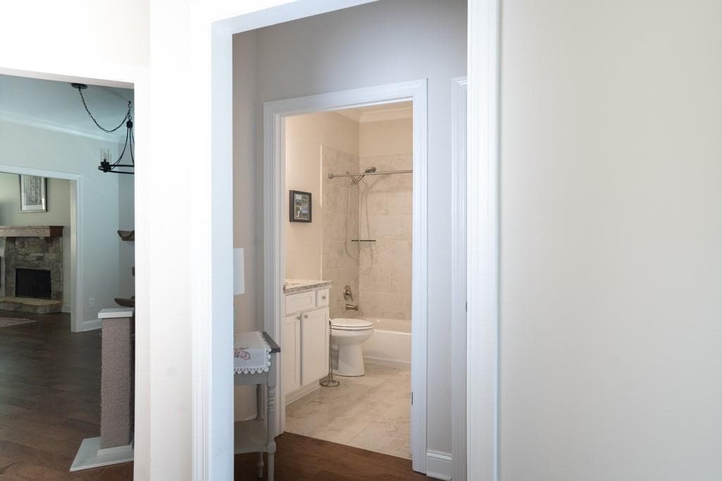 4 bedroom, 3 bathroom, 2,473 sq ft single family residence for sale at 74 Mission Hills Drive, Cartersville, GA 30120 — photo 6