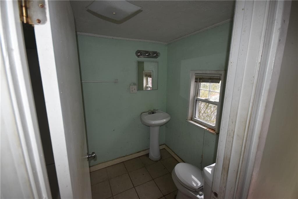 3 bedroom, 2 bathroom, 1,264 sq ft single family residence for sale at 8 Hemlock Street, Porterdale, GA 30014 — photo 9
