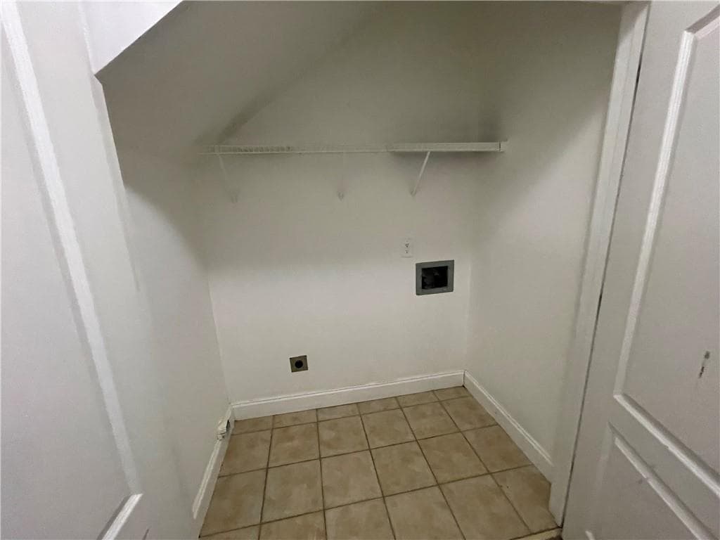 3 bedroom, 3 bathroom, 2,448 sq ft condominium for sale at 1474 Talia Wood Circle, Atlanta, GA 30314 — photo 7