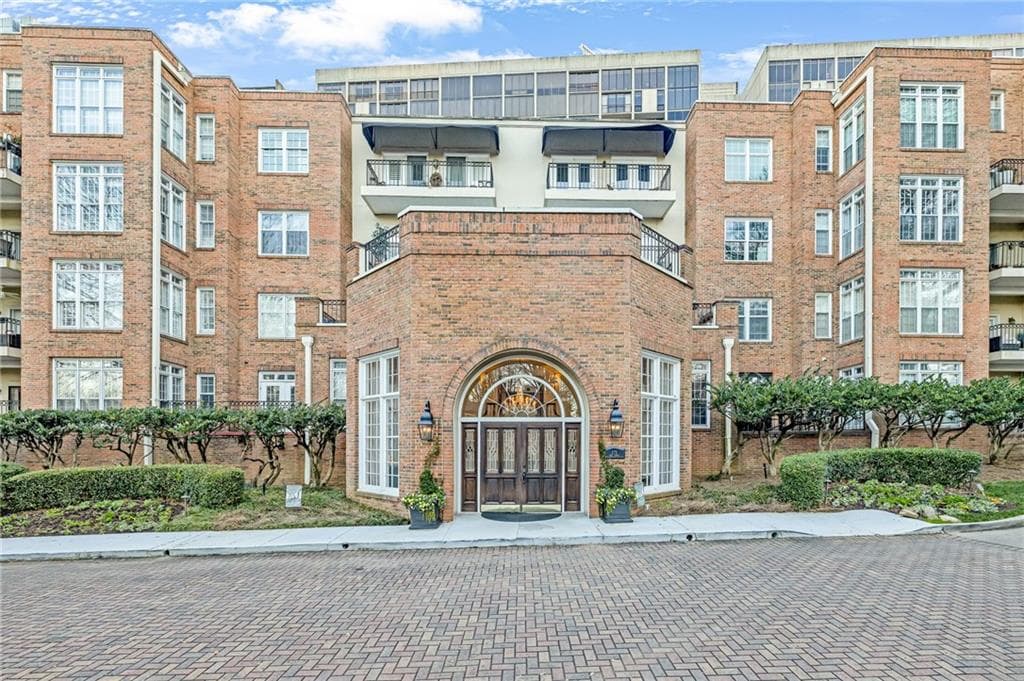 175 15th Street 309, Atlanta, GA 30309 — most recent listing photo