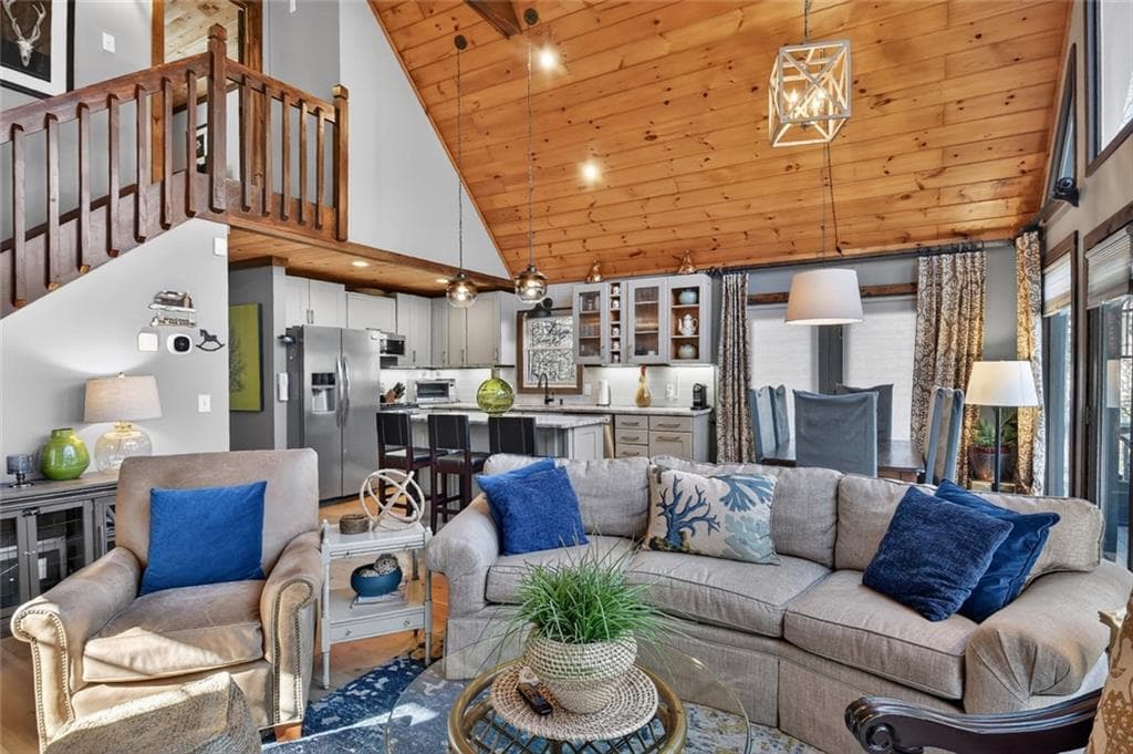 3 bedroom, 3 bathroom, 1,952 sq ft single family residence for sale at 215 Valley View Road, Ellijay, GA 30536 — photo 4
