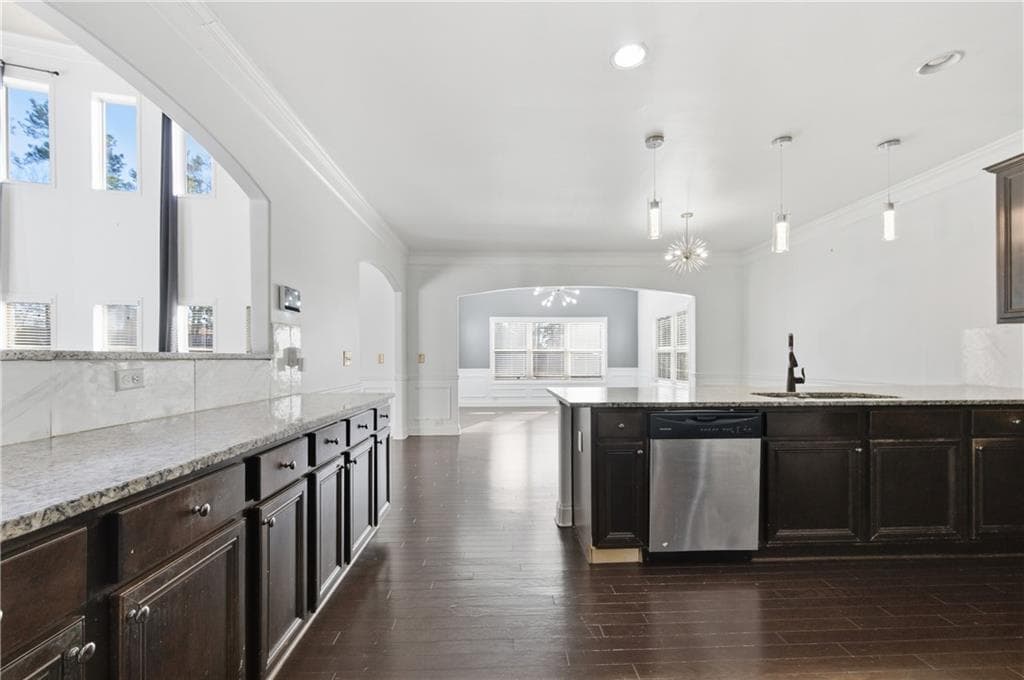 6 bedroom, 5 bathroom, 6,756 sq ft single family residence for sale at 2813 Carrick Court, Powder Springs, GA 30127 — photo 9