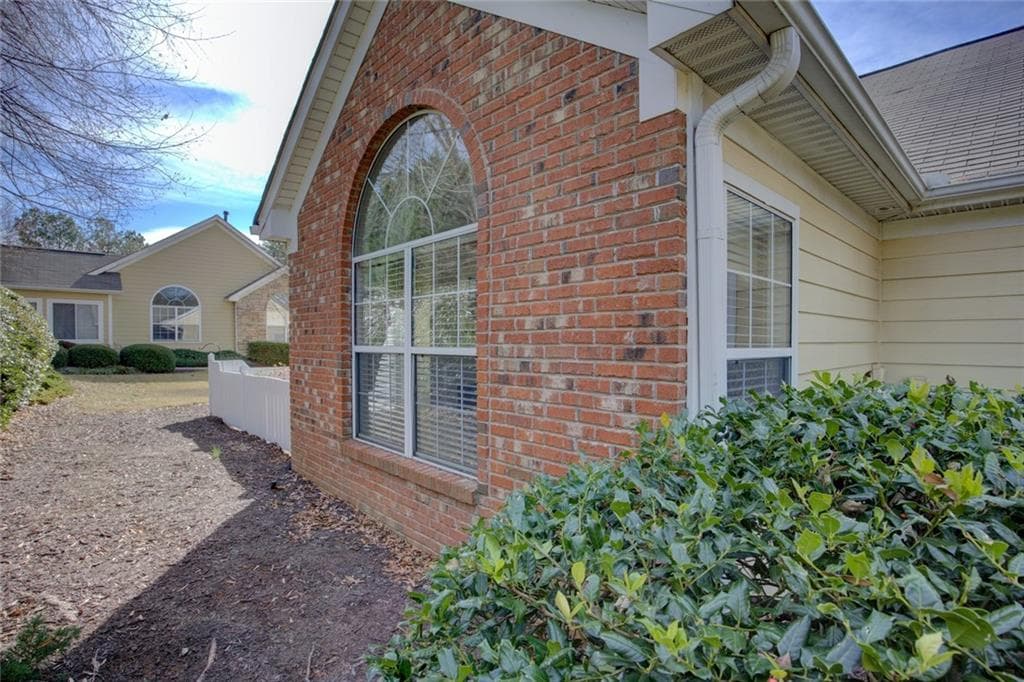 2191 Rockbridge Road 102, Stone Mountain, GA 30087 — most recent listing photo