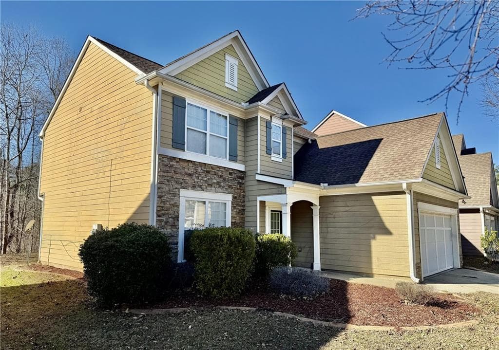 4 bedroom, 3 bathroom, 1,835 sq ft single family residence under contract at 3747 Uppark Drive, Atlanta, GA 30349 — photo 4