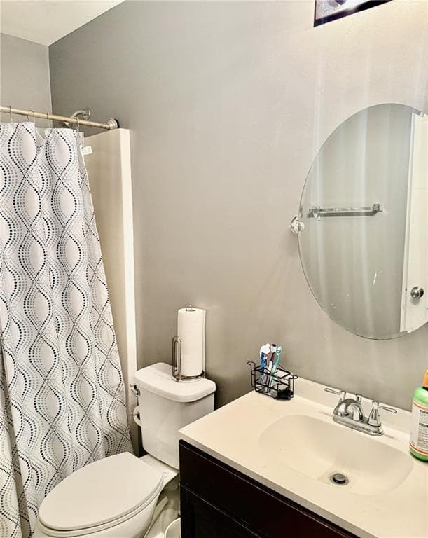 4 bedroom, 3 bathroom, 1,835 sq ft single family residence under contract at 3747 Uppark Drive, Atlanta, GA 30349 — photo 7
