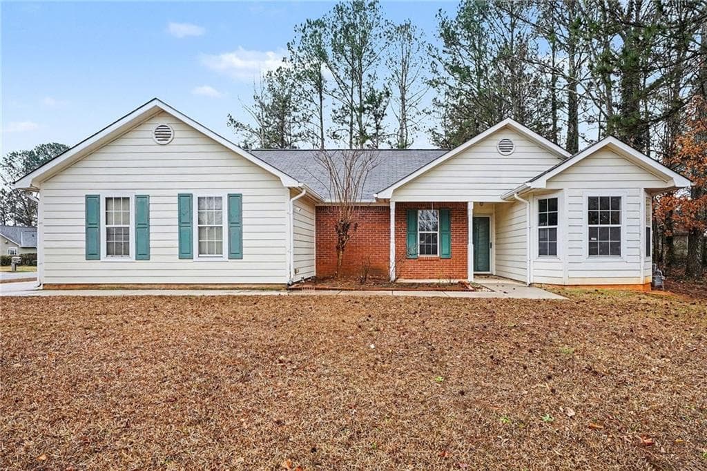 1623 Elizabeth Lane, Hampton, GA 30228 — most recent listing photo