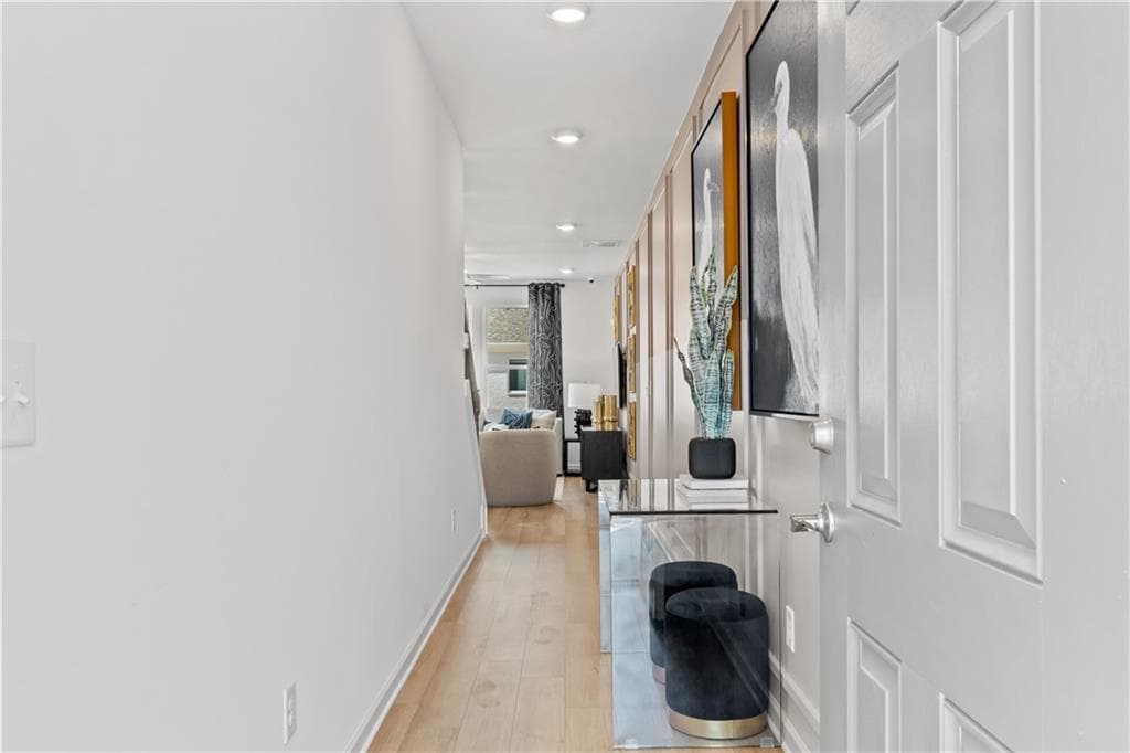3 bedroom, 3 bathroom, 1,941 sq ft townhouse under contract at 341 Heavenly Hollow Place, Mcdonough, GA 30253 — photo 3