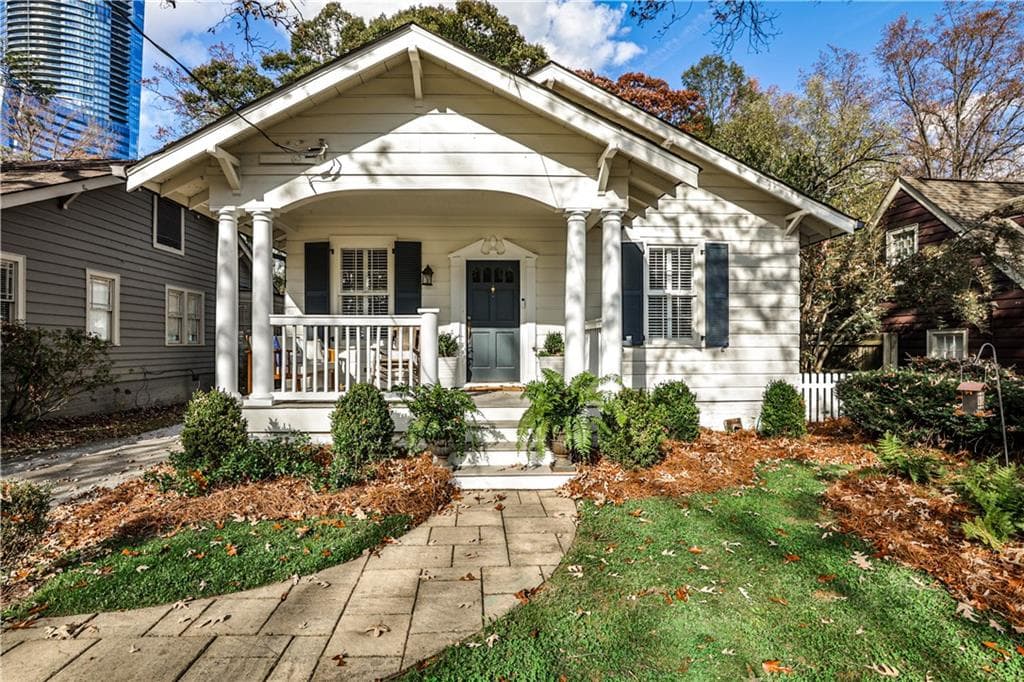 2 bedroom, 2 bathroom, 1,309 sq ft single family residence sold at 40 Highland Drive, Atlanta, GA 30305