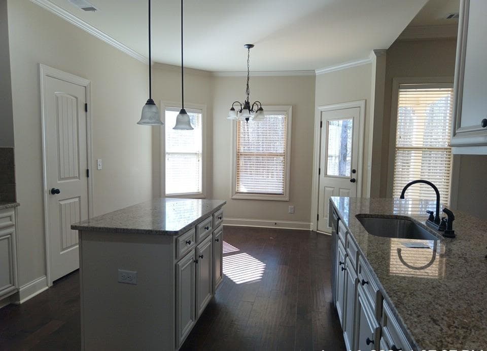 5 bedroom, 4 bathroom, 3,162 sq ft single family residence for sale at 307 Cinnamon Bark Pass, Locust Grove, GA 30248 — photo 8