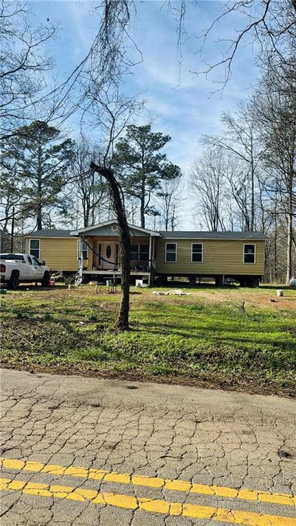 3 bedroom, 2 bathroom, 1,680 sq ft single family residence for sale at 508 Mckibben Road, Buchanan, GA 30113