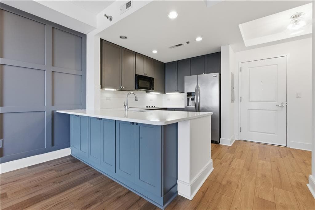 1 bedroom, 1 bathroom, 1,104 sq ft condominium for sale at 285 Centennial Olympic Drive 1606, Atlanta, GA 30313 — photo 8