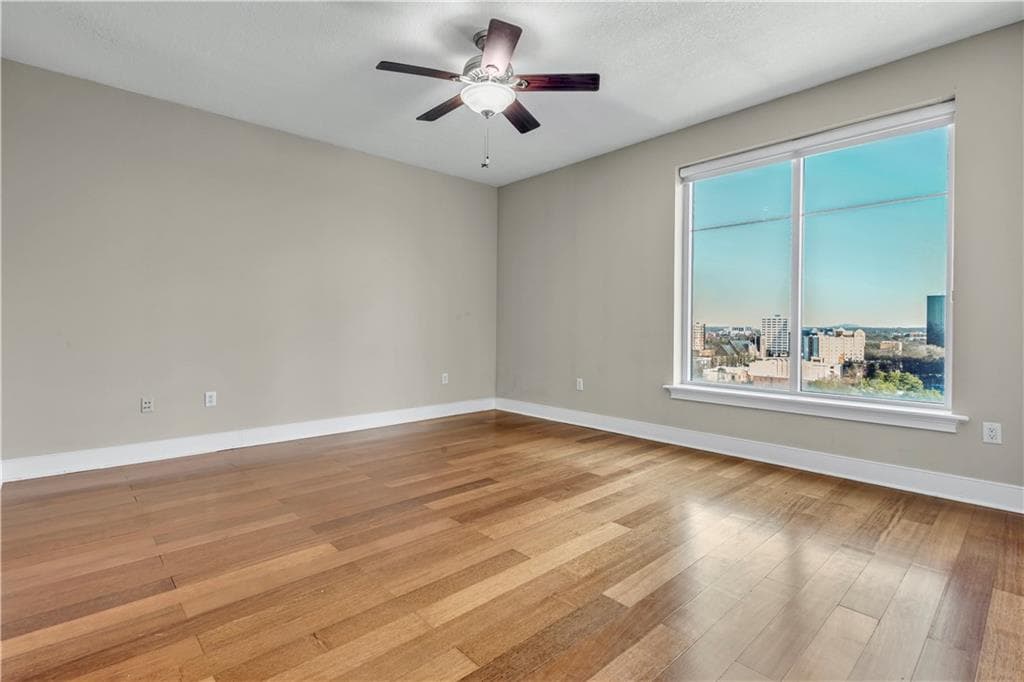 1 bedroom, 1 bathroom, 1,104 sq ft condominium for sale at 285 Centennial Olympic Drive 1606, Atlanta, GA 30313 — photo 9