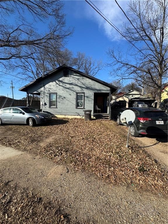 duplex for sale at 16 Johnson Street, Cartersville, GA 30120