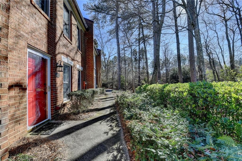 3492 Tulip Tree Lane, Duluth, GA 30096 — most recent listing photo