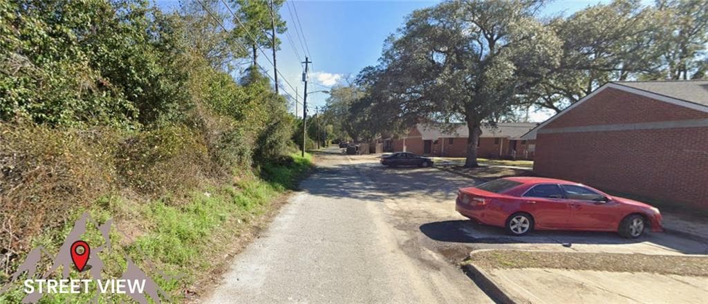 single family residence for sale at 616 W 1st Avenue, Albany, GA 31701 — photo 3