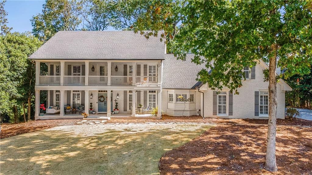 6 bedroom, 5 bathroom, 5,816 sq ft single family residence sold at 7685 Classic Way, Atlanta, GA 30350