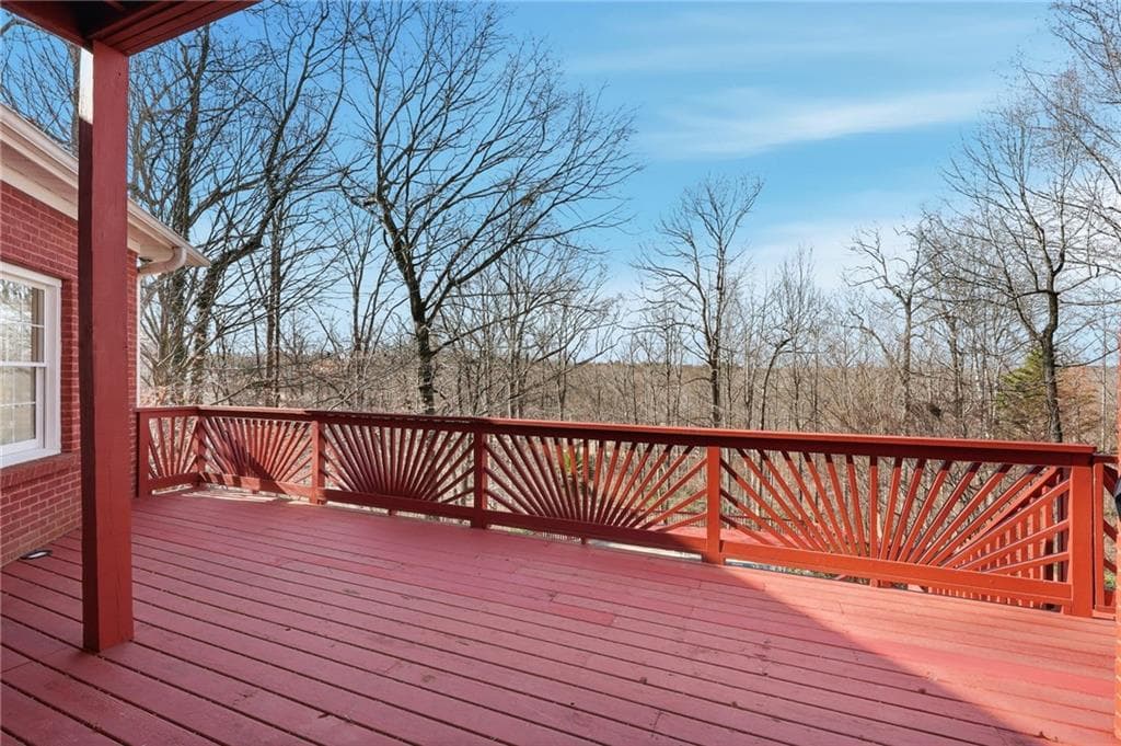4 bedroom, 4 bathroom, 4,372 sq ft single family residence for sale at 2857 Bridgeview Drive, Gainesville, GA 30507 — photo 10