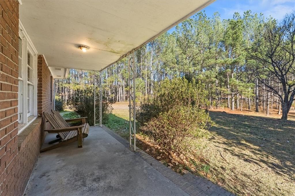 3 bedroom, 1 bathroom, 1,232 sq ft single family residence for sale at 1775 Metasville Road, Lincolnton, GA 30817 — photo 4