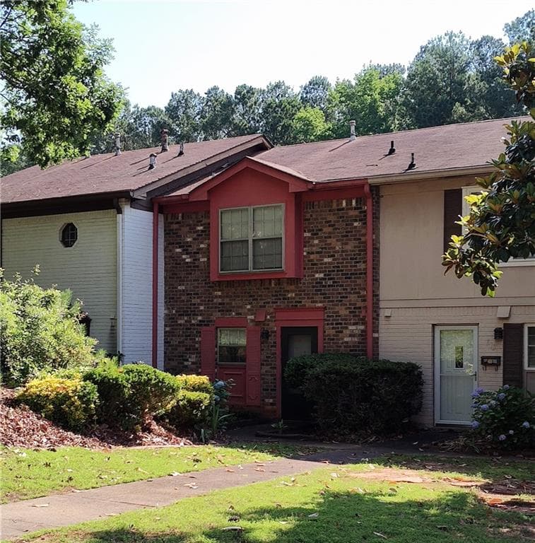 615 GARDEN WALK Drive, Stone Mountain, GA 30083 — most recent listing photo