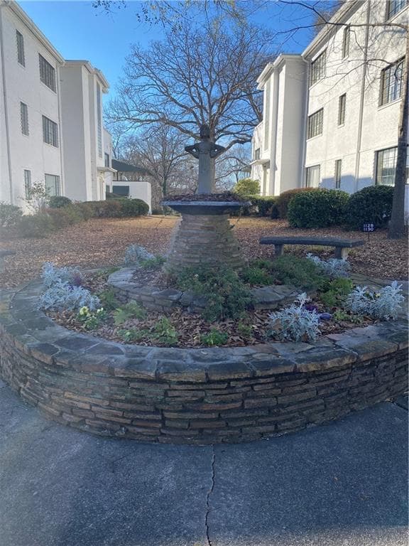 2 bedroom, 2 bathroom, 1,328 sq ft condominium for sale at 1120 Briarcliff Road, Atlanta, GA 30306 — photo 1 of 46