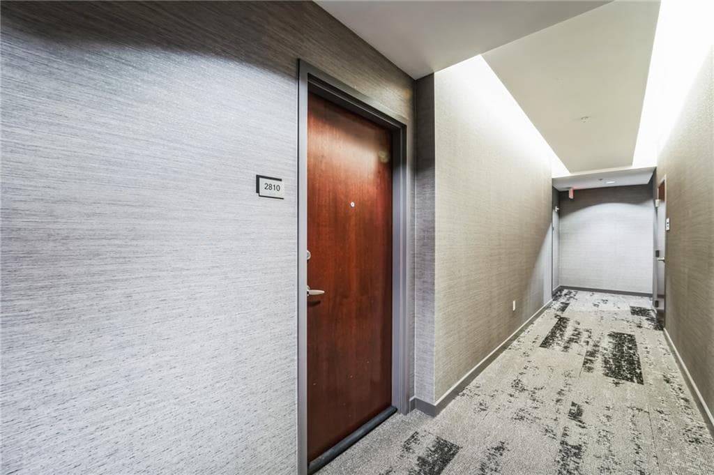 400 W Peachtree Street 2810, Atlanta, GA 30308 — most recent listing photo