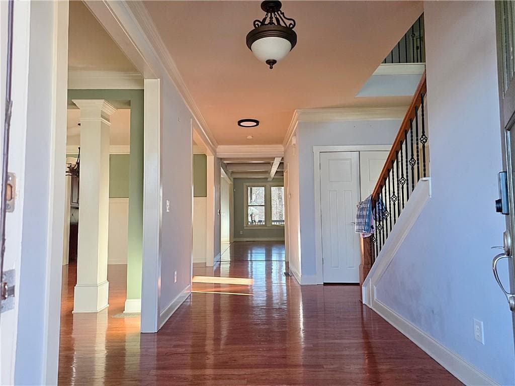 5 bedroom, 5 bathroom, 4,792 sq ft single family residence under contract at 4117 Rovello Way, Buford, GA 30519 — photo 3