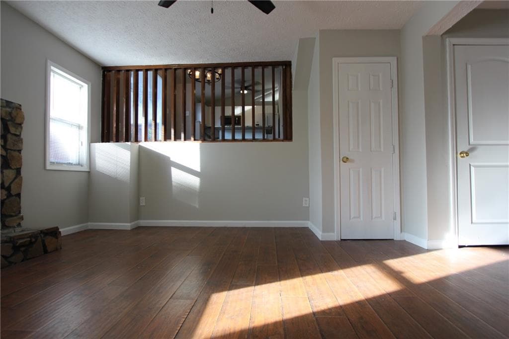 3 bedroom, 2 bathroom single family residence for rent at 3085 Creel Road, Atlanta, GA 30349 for $1,499 a month — photo 3