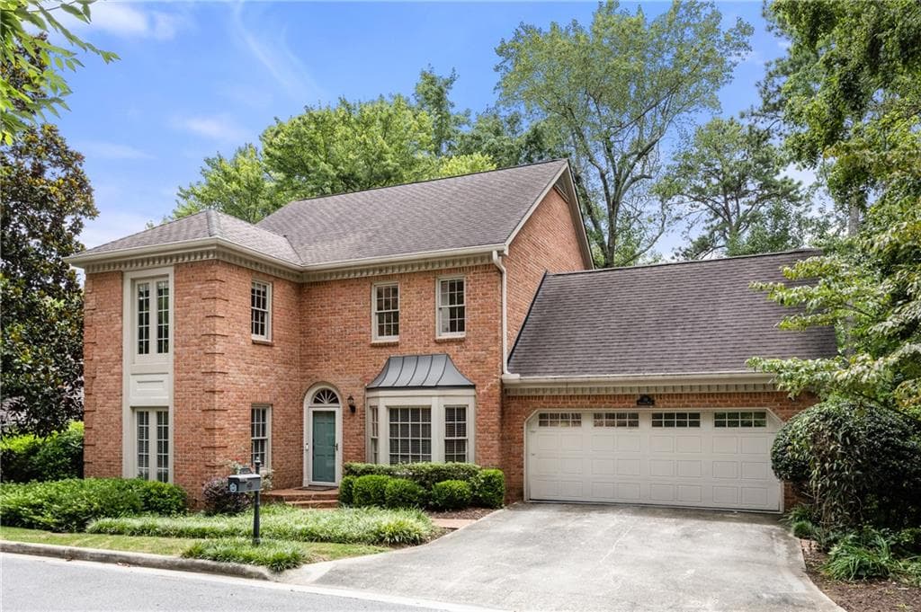 5 bedroom, 4 bathroom, 4,271 sq ft single family residence sold at 19 Saratoga Place, Atlanta, GA 30324