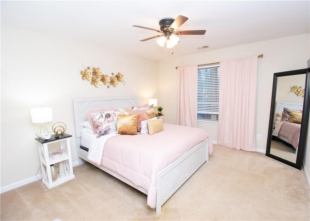 5 bedroom, 3 bathroom, 3,074 sq ft single family residence under contract at 5143 Olive Branch Circle, Powder Springs, GA 30127 — photo 10