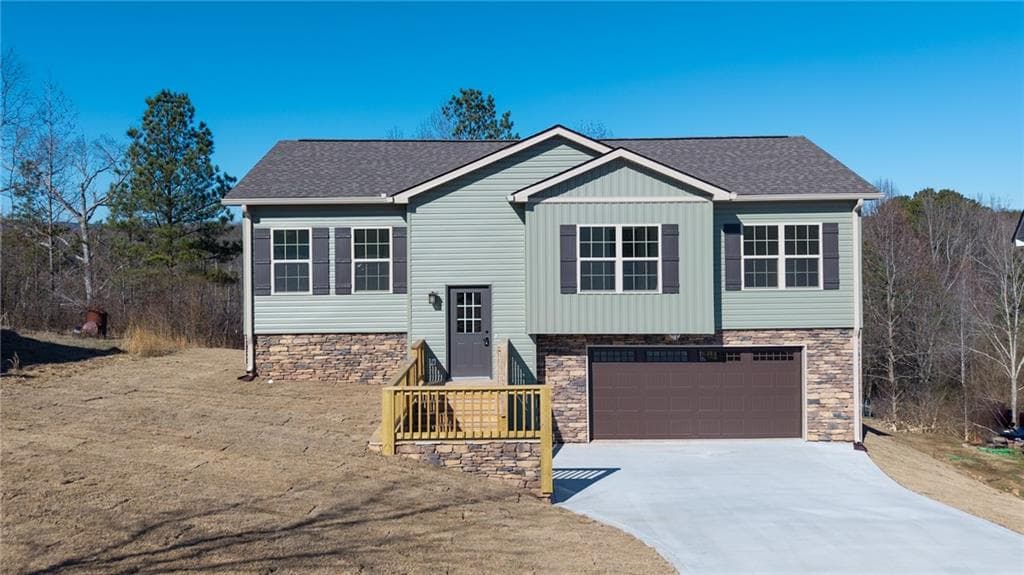 458 Lakecrest Circle, Calhoun, GA 30701 — most recent listing photo