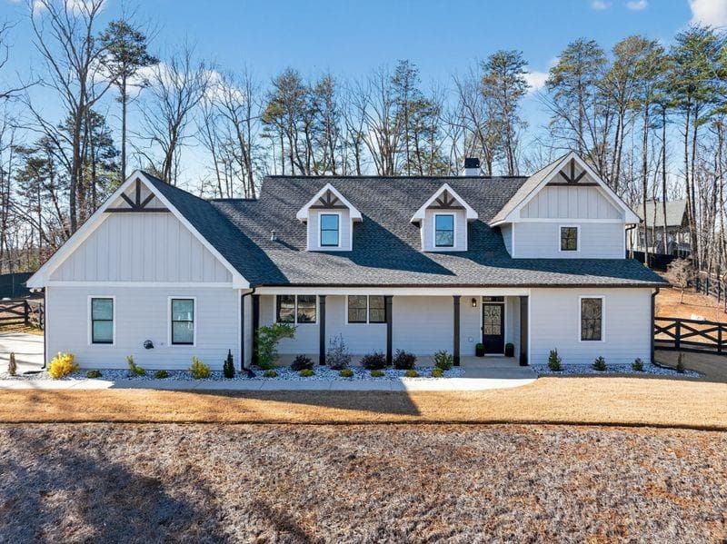 6011 Tradewinds Cove, Gainesville, GA 30506 — most recent listing photo