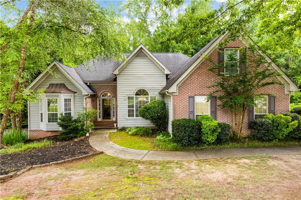 4 bedroom, 3 bathroom, 2,112 sq ft single family residence sold at 733 Exchange Mill Place, Dacula, GA 30019