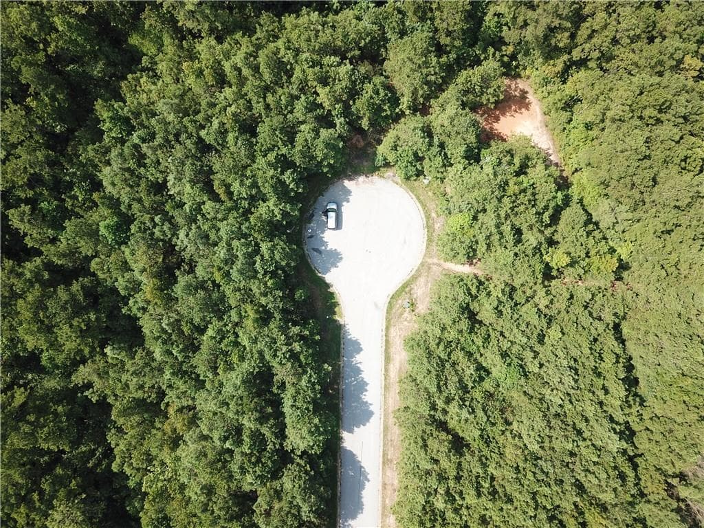 single family residence for sale at 7718 Cheviot Drive, Winston, GA 30187 — photo 2