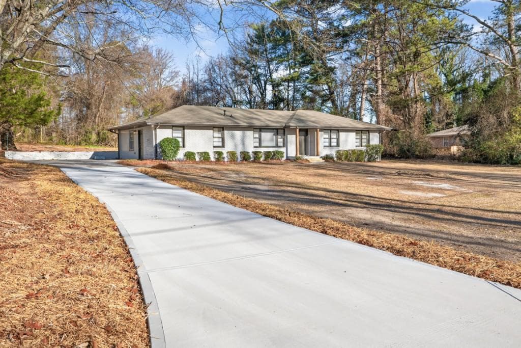 2569 Poplar Street, Snellville, GA 30078 — most recent listing photo