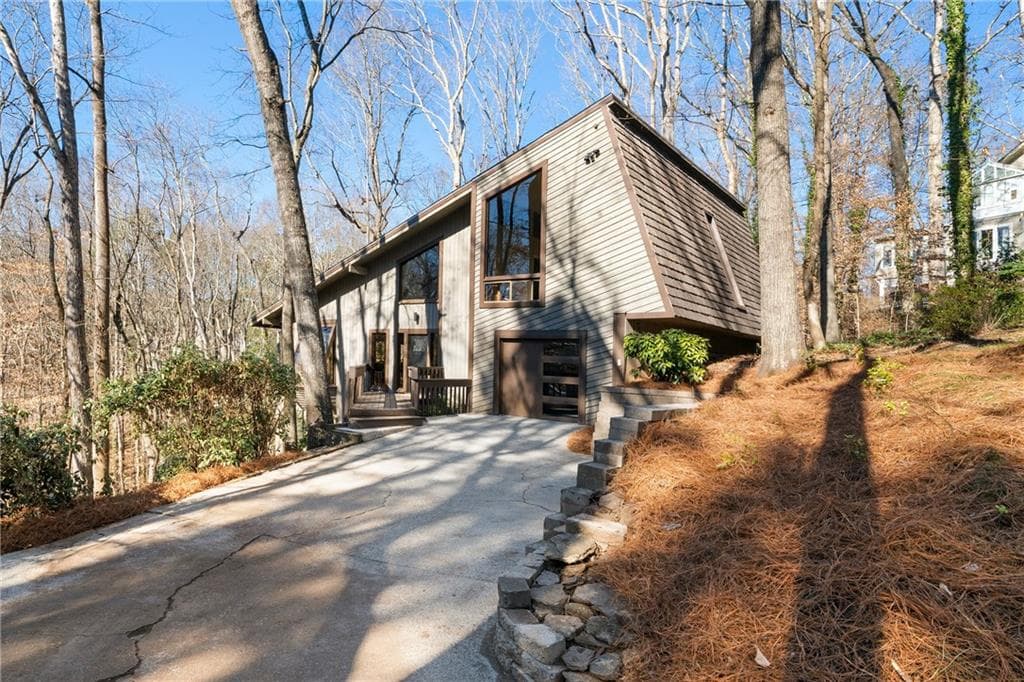 4191 Blackland Drive, Marietta, GA 30067 — most recent listing photo