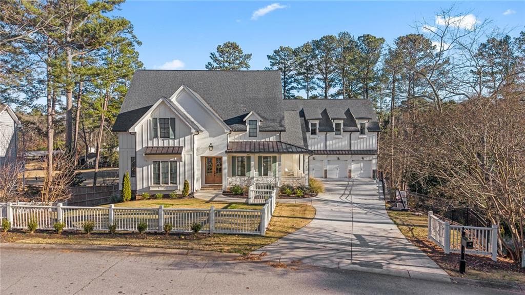 4250 Summit Drive, Marietta, GA 30068 — most recent listing photo