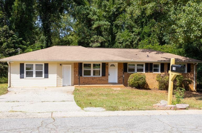 3 bedroom, 2 bathroom, 1,701 sq ft single family residence for rent at 130 Rosewood Drive, Dallas, GA 30132 for $1,799 a month — photo 1 of 12